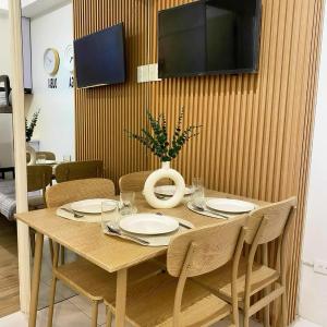 Deca Sentrio - Cozy Condo in the Heart of Naga City