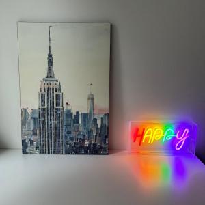 Happy house