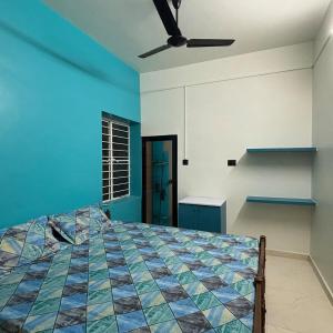 Unwind at Blue Lagoon - quiet, cozy and connected