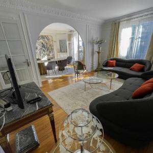 Tour Eiffel - Grand appartement 2 chambres 110m2