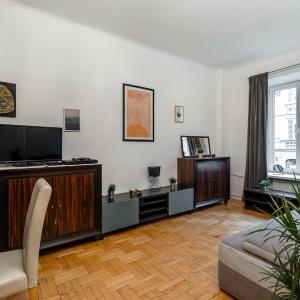 Large 4-Bedroom Apartment in the Heart of Old Town - Freta