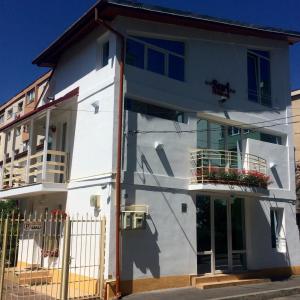 Suri Guesthouse