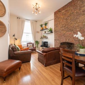 Elegant 2BD Flat Near Hampstead Heath