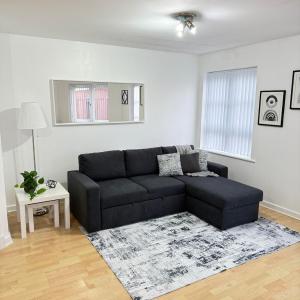 Stylish 1-BR Apartment Perfect for 4
