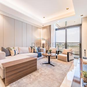 Spacious High-Floor 2BR with Stunning City and Burj Khalifa Views, Quick Drive to Downtown, and Steps from the Bus Station, Nobles, Business Bay by Deluxe Holiday Homes
