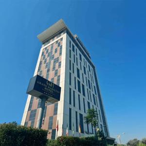 Grand Harilton Otel