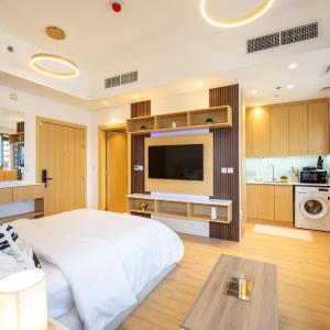 Luxury Studio JVC Open View