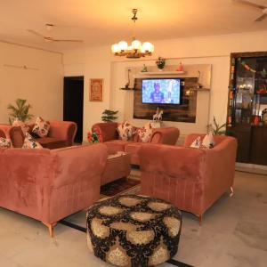 Divine India Studio Room MG Road