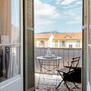 Lovely room in Nice
