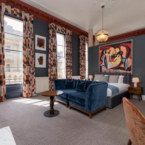 Pass the Keys Large Stylish room in the Heart of Bath