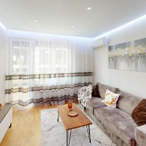 Cozy Central 1BDR Apartment Sofia near Mall Sofia and metro