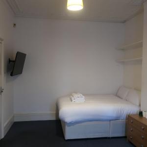 Cheap Private Room In Stoke Newington