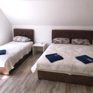 NICE GUEST HOUSE in free PARKING AREA