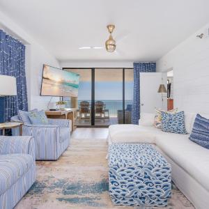 Romar Place 701 condo