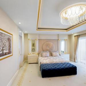 Hotel D Precesion Suites Near IGI Airport
