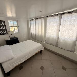 Culver City Hostel