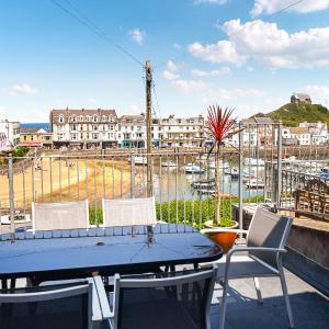 Manor Cottage
