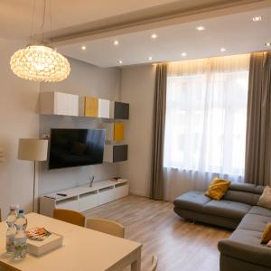 JobelHome Castle District Apartments
