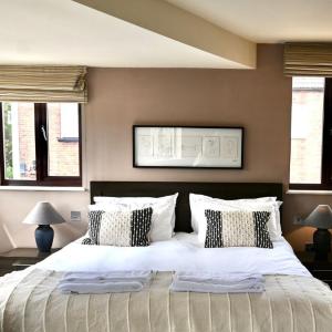 Eight at The Bakery B&B Tatsfield