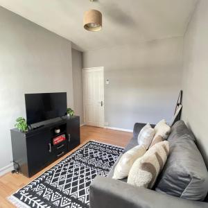 Skyline View Apartment, Close to Tube & Central