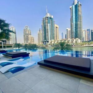 Modern 1 bedroom with Direct Marina Access