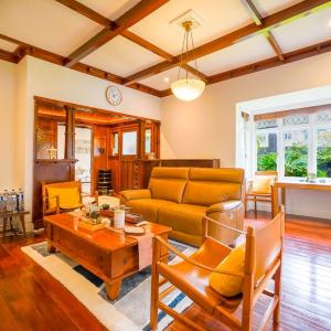 Stylish Classic Retreat in Prime Epsom Location