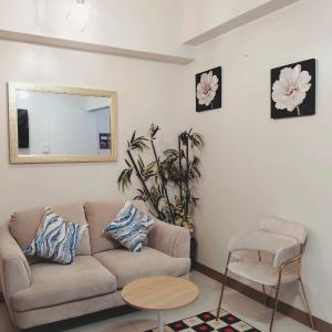 Bright Retreat Blending Style and Comfort