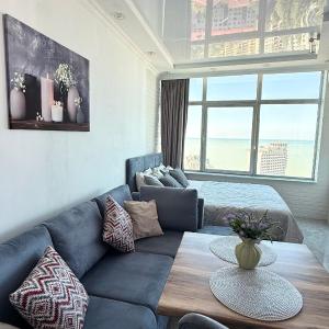 Studio apartment by the sea to enjoy the view and comfort, 27 floor