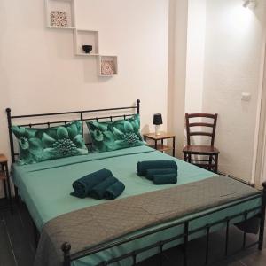 Sicily Bed' House