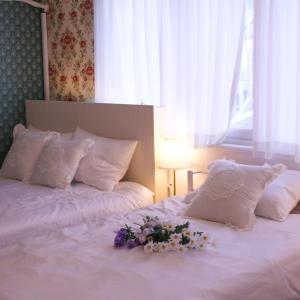 Central Hongdae Red Road Stay 4 Beds, Near Mangwon & Sangsu