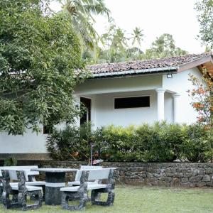 Calm Villa Ahangama