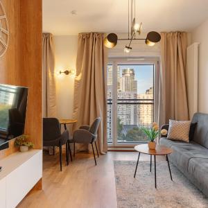 Luxury Apartment Mennica Residence City Center with parking by P&M