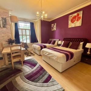 Deluxe Suite A