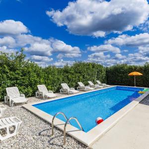 Holiday Home Jurican by Interhome