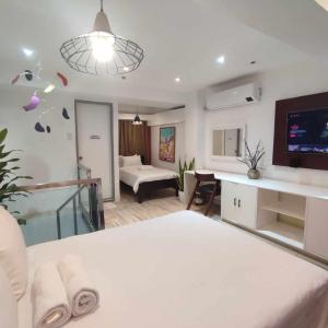 L1 Twin Bed Staycation in BGC