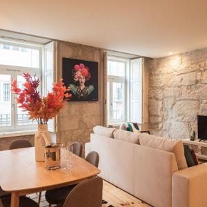 Luxury Style 2 with AC Downtown Porto near Metro