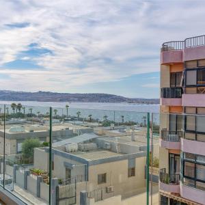 A beautiful 3BR home, opposite beach with WIFI & AC by 360 Estates