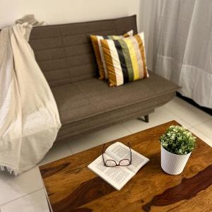 Ena by StayVio, Amanora Park Town, Hadapsar, Pune