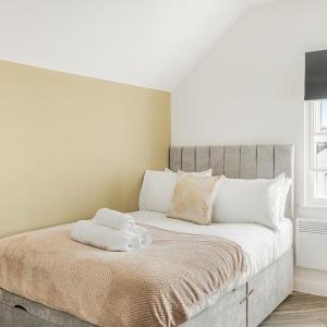 5 Ensuite Bed Apartment in Prime Location