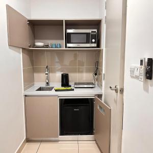 Couple Studio Suite A16 07 Trion KL