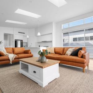 Stunning Seymour - 3 Bed 2 Bath - Amazing Location