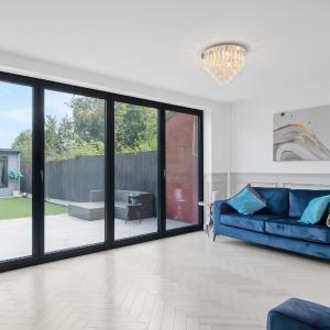 3 Bed Home Near Birmingham Centre & Transport Links