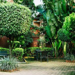 Romeos Hotel Kampala