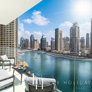 LUX LIV Contemporary Full Marina View Suite