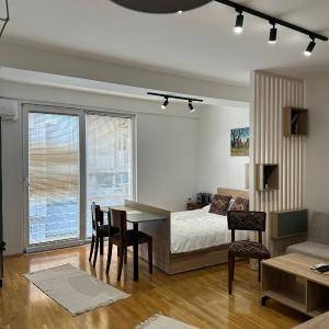 Skopje Centre APT near Zoo with FREE Parking