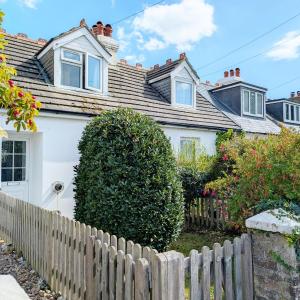 5 Coastguard Cottages - Emsworth
