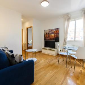 For You Rentals reina sofia apartment TEMPORAL DFO214