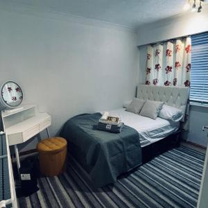 Heaton Park Flat