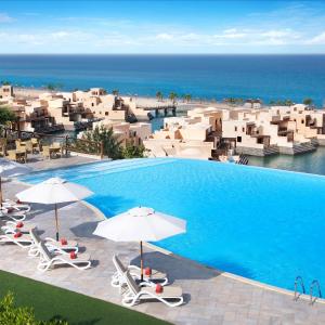 Exclusive 2BR Poolside Villa 5 Star Resort Escape