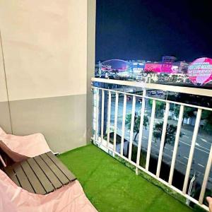 MOA Staycation Condotel by Jef